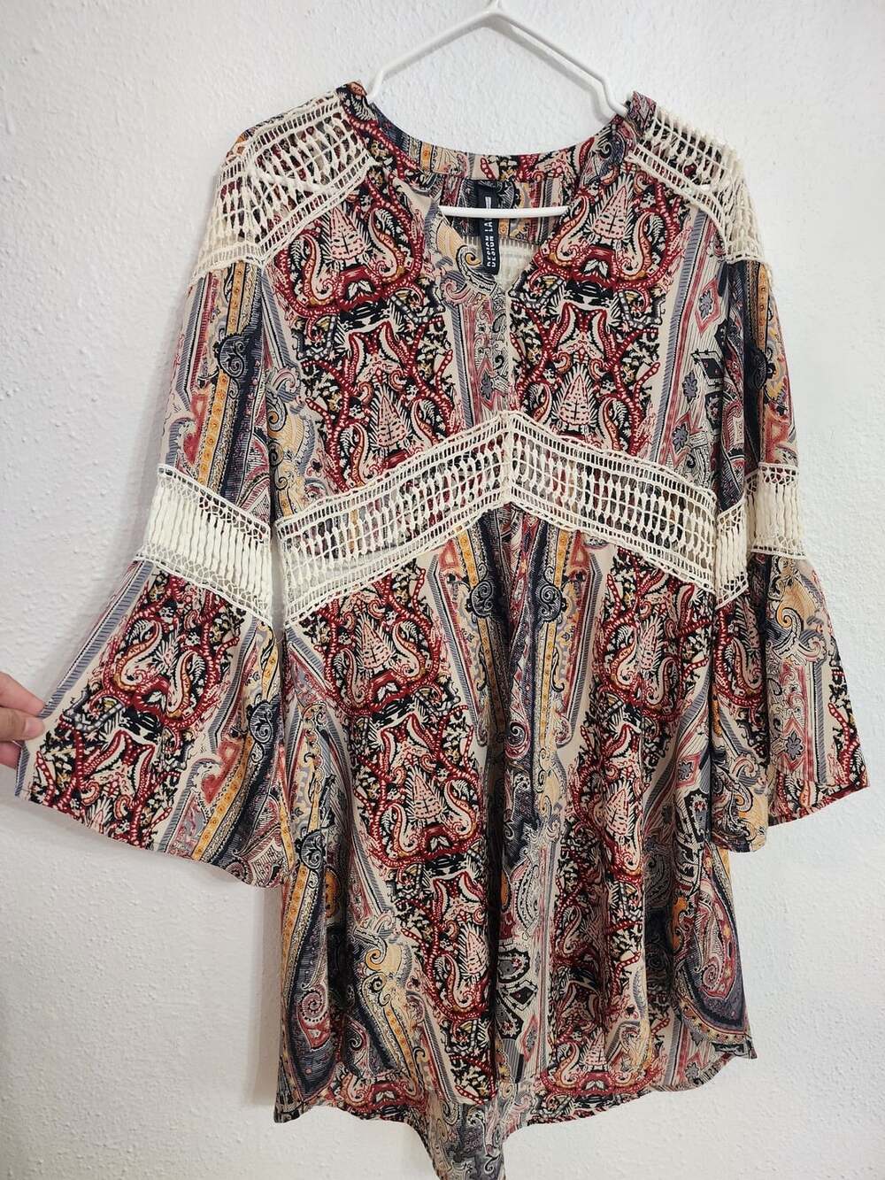 Design Lab Lord And Taylor L/G Paisley Crochet Trim Tunic Dress
